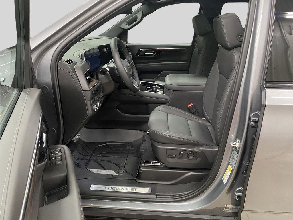 new 2026 Chevrolet Suburban car, priced at $78,685