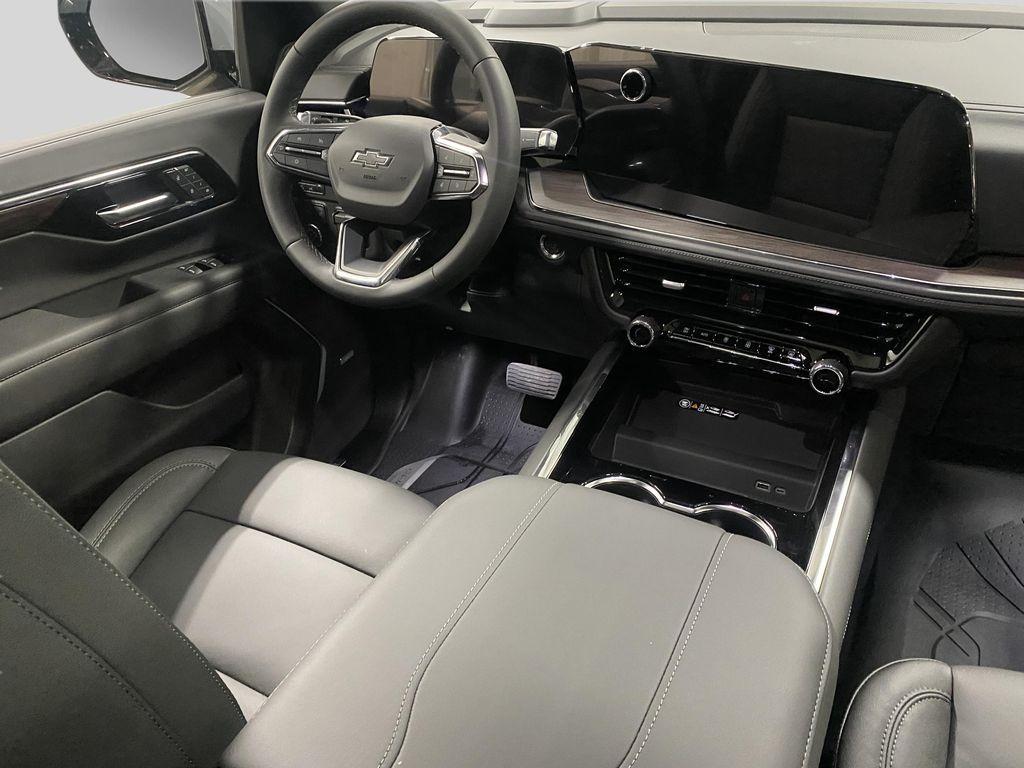 new 2026 Chevrolet Suburban car, priced at $78,685