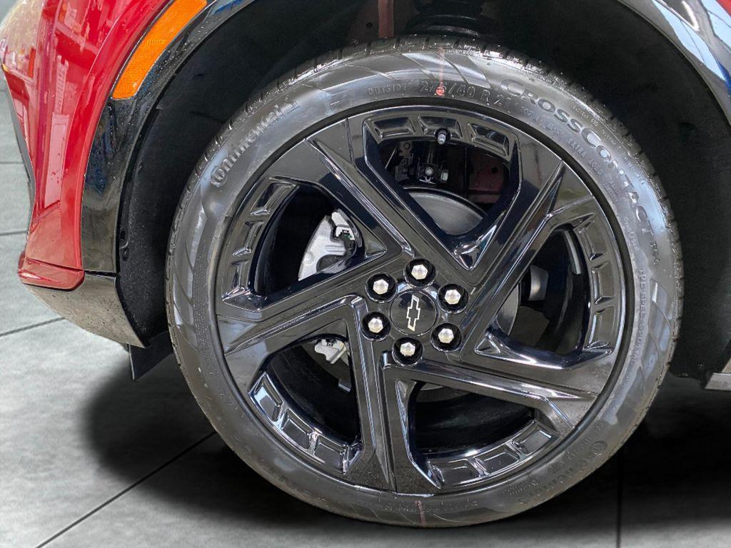 new 2025 Chevrolet Equinox EV car, priced at $49,875