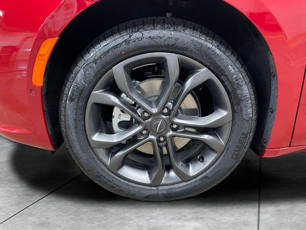 new 2026 Chrysler Pacifica car, priced at $46,402