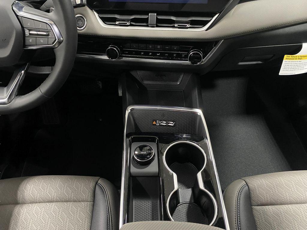 new 2026 Chevrolet Equinox car, priced at $33,744