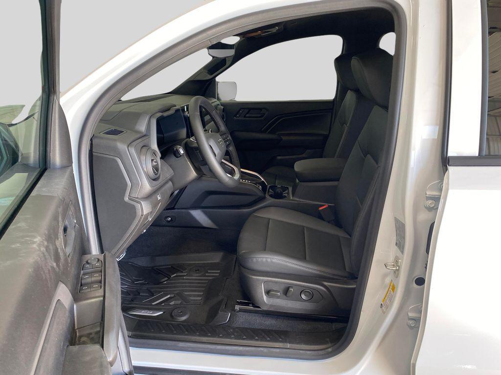 new 2026 Chevrolet Colorado car, priced at $44,427