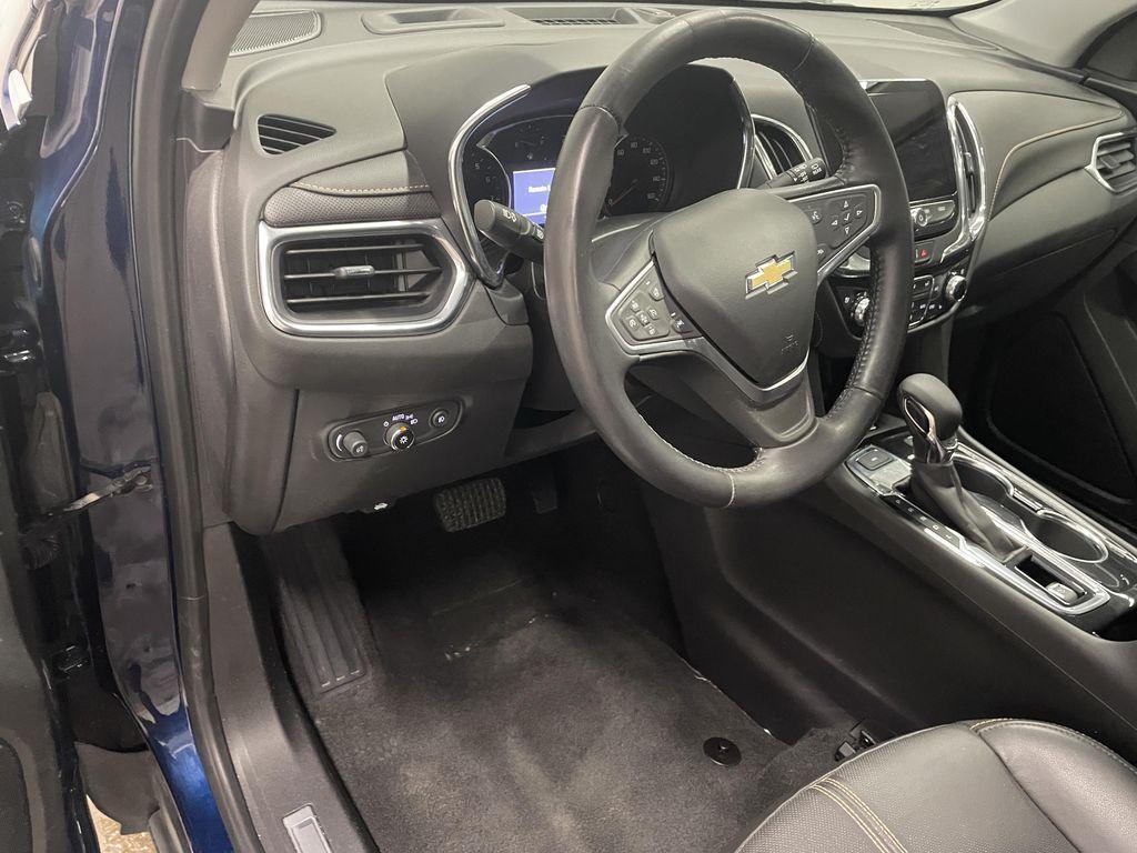 used 2022 Chevrolet Equinox car, priced at $27,750
