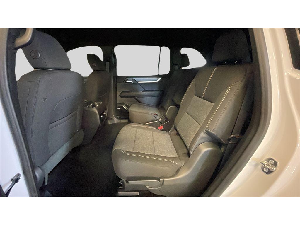 new 2026 GMC Acadia car, priced at $44,552