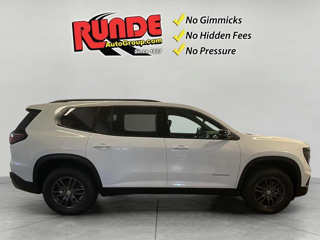 new 2026 GMC Acadia car, priced at $44,552