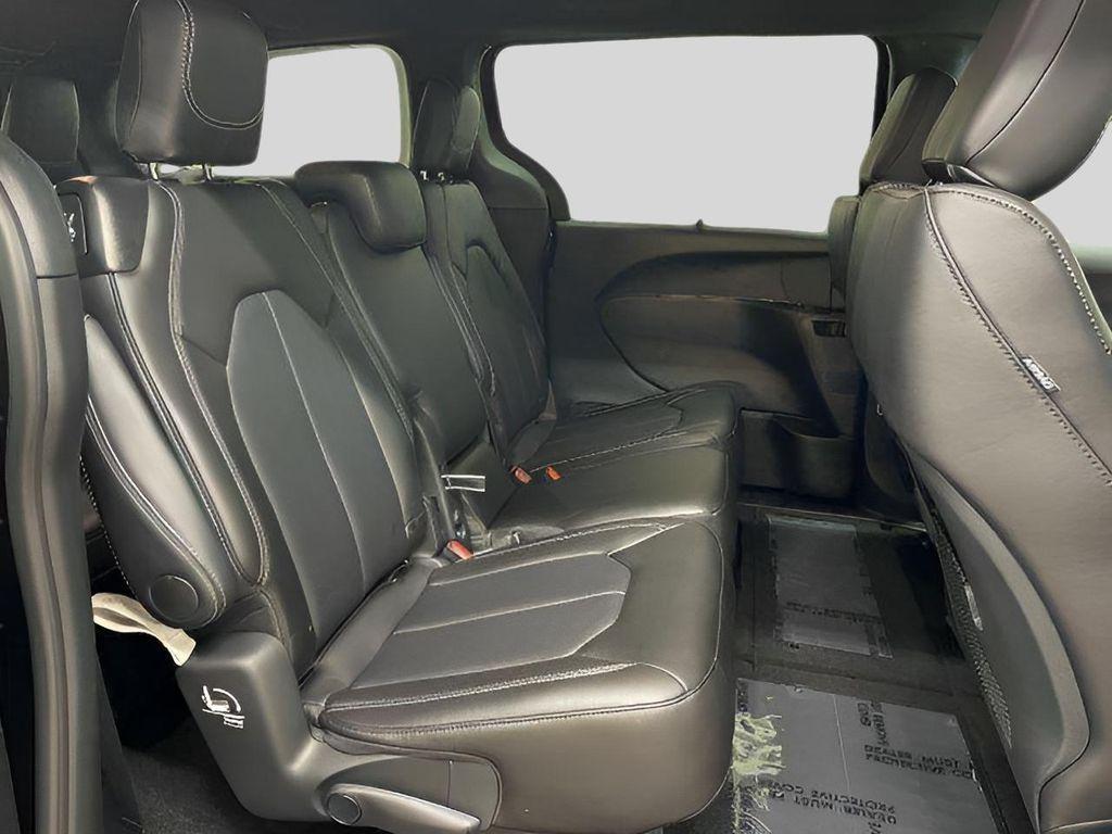 new 2026 Chrysler Pacifica car, priced at $44,223