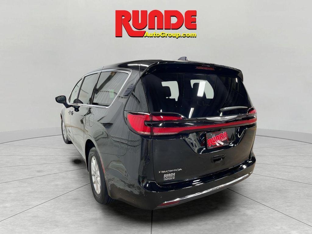 new 2026 Chrysler Pacifica car, priced at $44,223