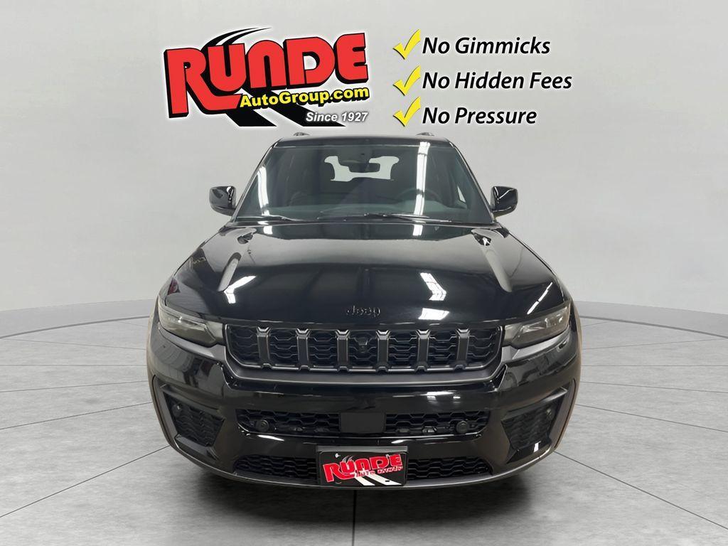 new 2026 Jeep Grand Cherokee car, priced at $53,000
