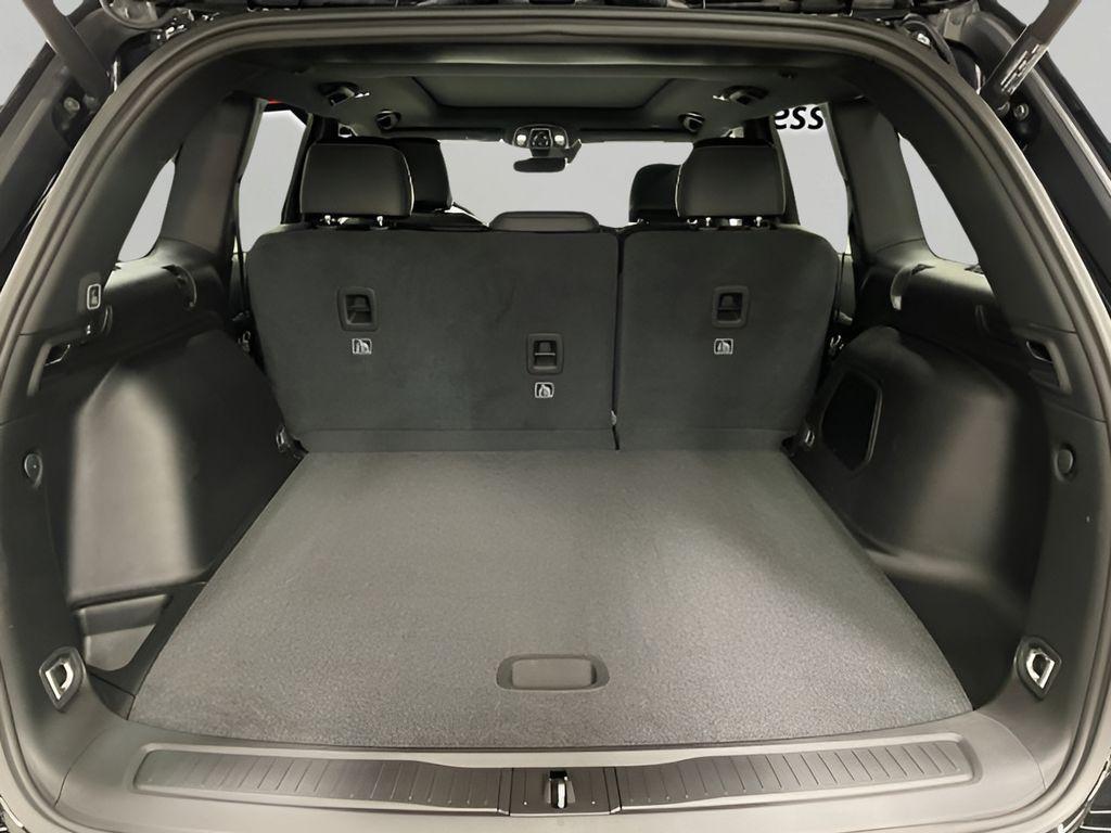 new 2026 Jeep Grand Cherokee car, priced at $53,000