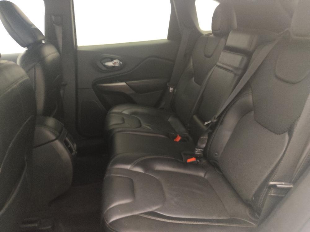 used 2019 Jeep Cherokee car, priced at $16,695