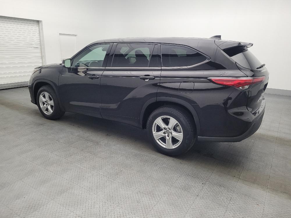 used 2021 Toyota Highlander car, priced at $21,995