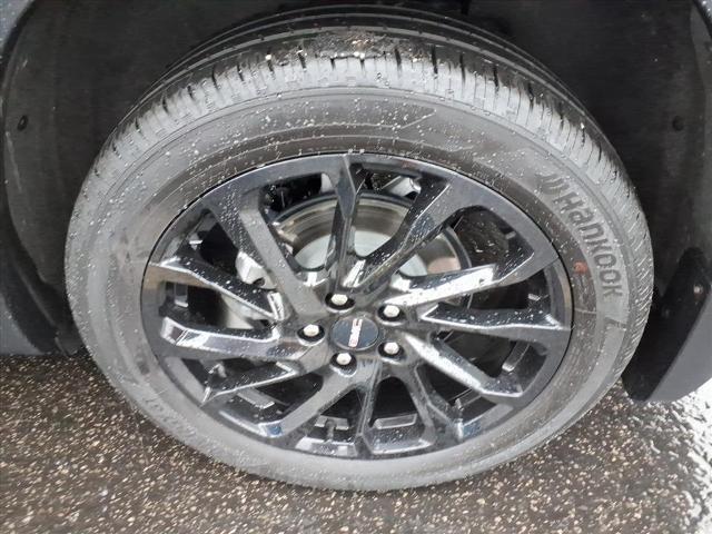 used 2023 GMC Terrain car, priced at $21,900