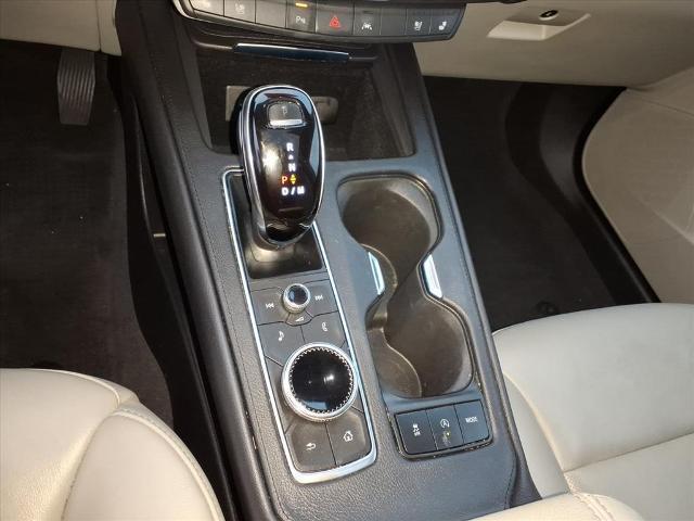 used 2021 Cadillac XT4 car, priced at $24,900