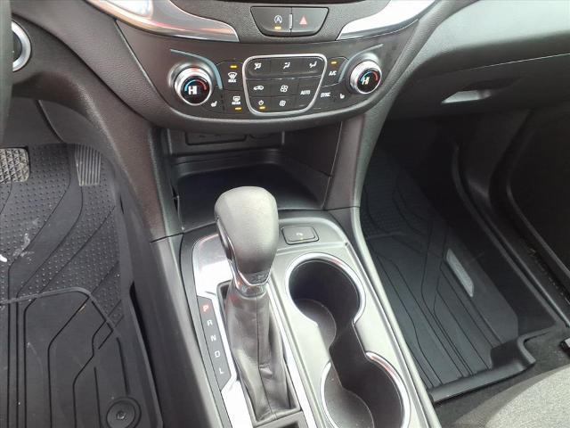 used 2024 Chevrolet Equinox car, priced at $21,900