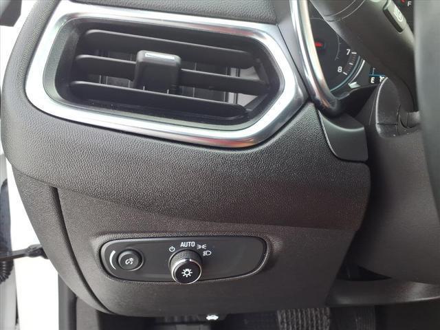 used 2024 Chevrolet Equinox car, priced at $21,900