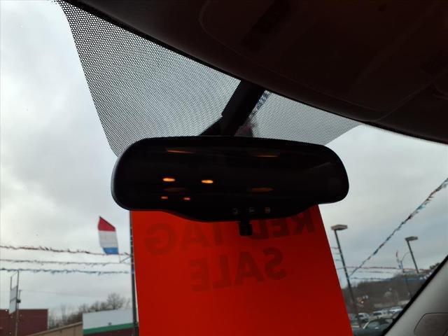 used 2016 Chevrolet Traverse car, priced at $8,900