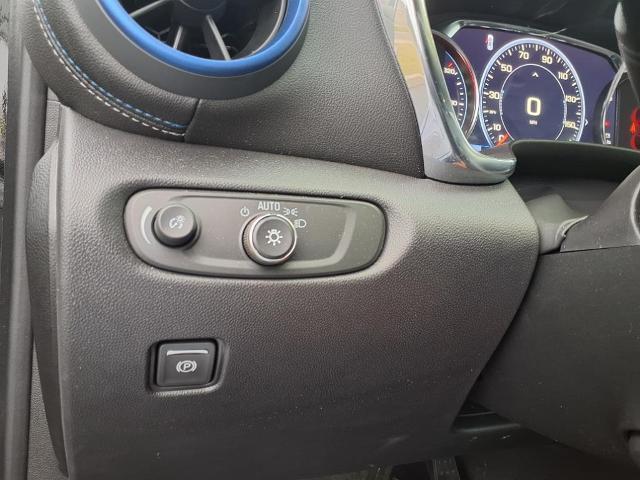 used 2024 Chevrolet Blazer car, priced at $32,900