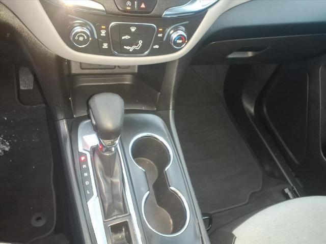 used 2022 Chevrolet Equinox car, priced at $20,900