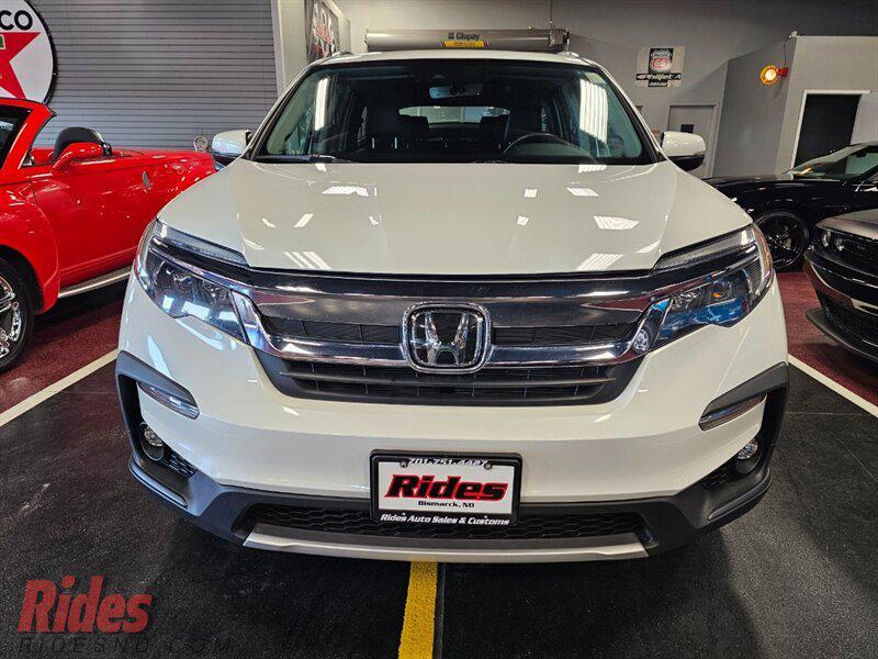 used 2022 Honda Pilot car, priced at $34,900