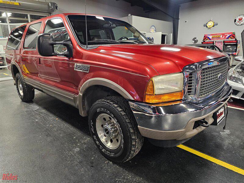 used 2001 Ford Excursion car, priced at $16,900