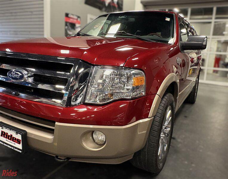 used 2014 Ford Expedition car, priced at $16,900