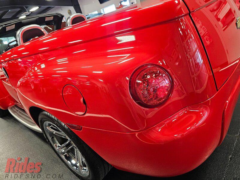 used 2005 Chevrolet SSR car, priced at $42,900