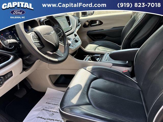 used 2024 Chrysler Pacifica car, priced at $33,995