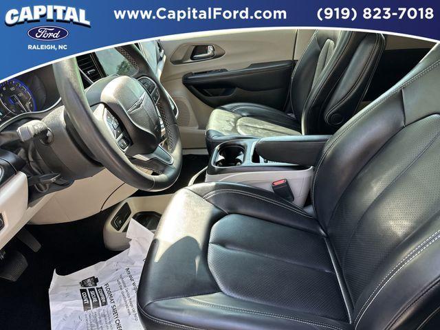 used 2023 Chrysler Pacifica car, priced at $24,995