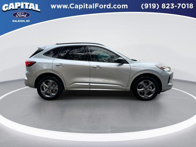 used 2023 Ford Escape car, priced at $23,995