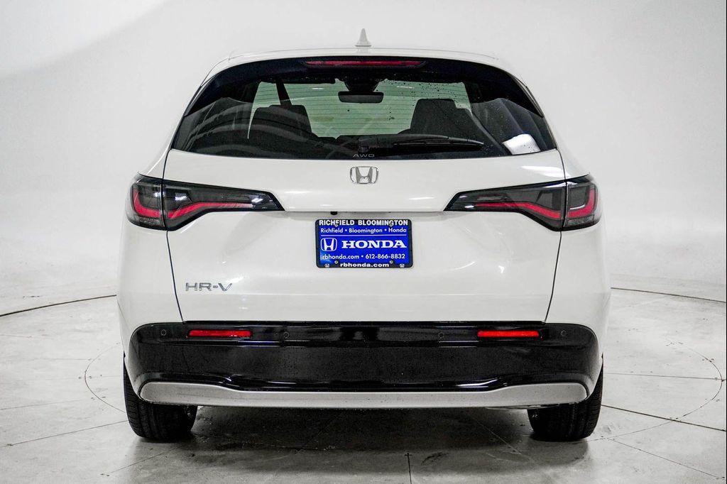 new 2027 Honda HR-V car, priced at $32,682