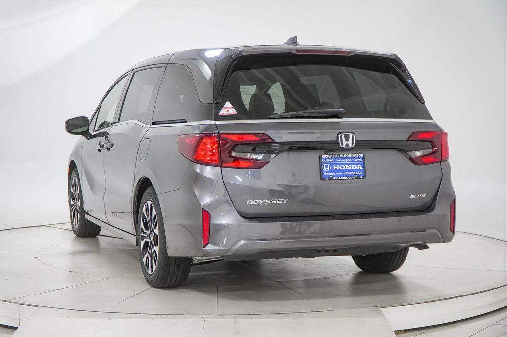 new 2026 Honda Odyssey car, priced at $49,301