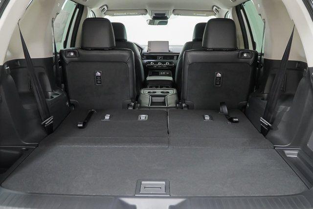 new 2025 Honda Pilot car, priced at $44,242