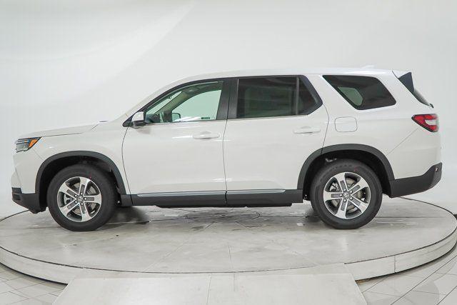 new 2025 Honda Pilot car, priced at $44,242