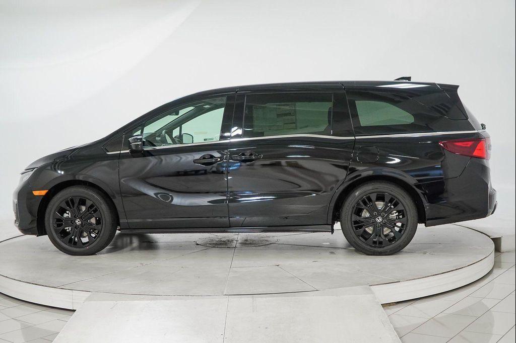 new 2026 Honda Odyssey car, priced at $42,942