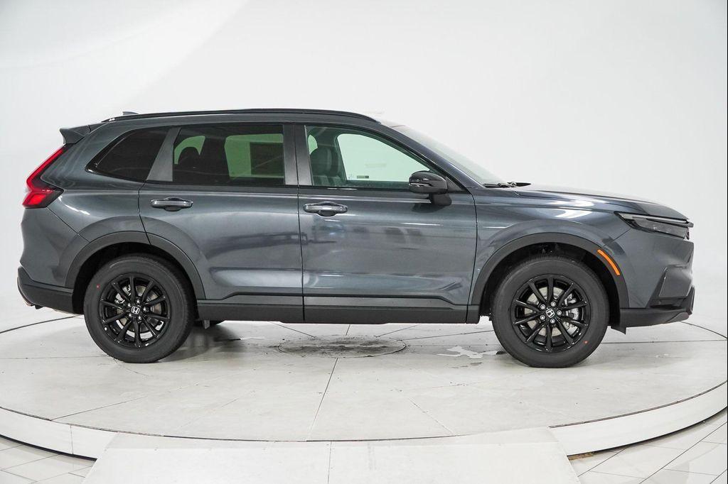 new 2026 Honda CR-V Hybrid car, priced at $39,583