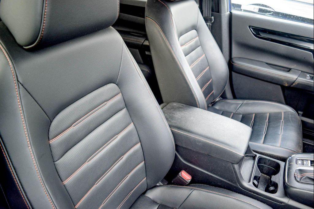 used 2023 Honda CR-V Hybrid car, priced at $33,398