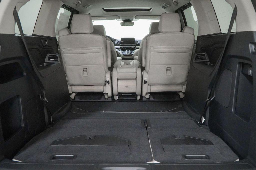new 2026 Honda Odyssey car, priced at $43,033