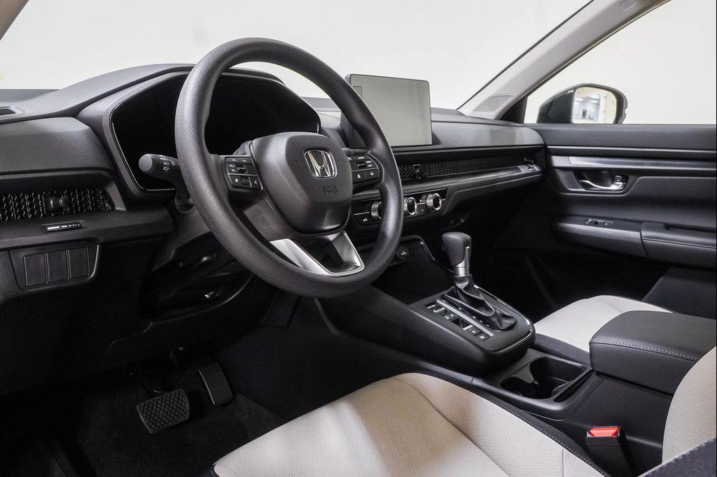 new 2027 Honda CR-V car, priced at $35,303