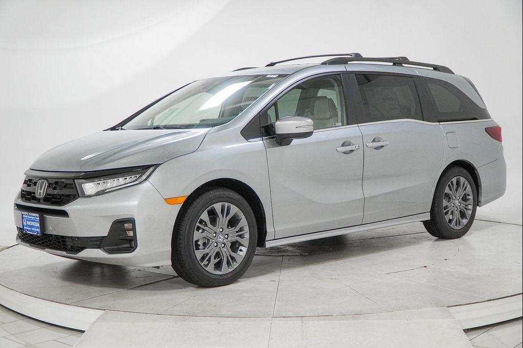 new 2026 Honda Odyssey car, priced at $45,279