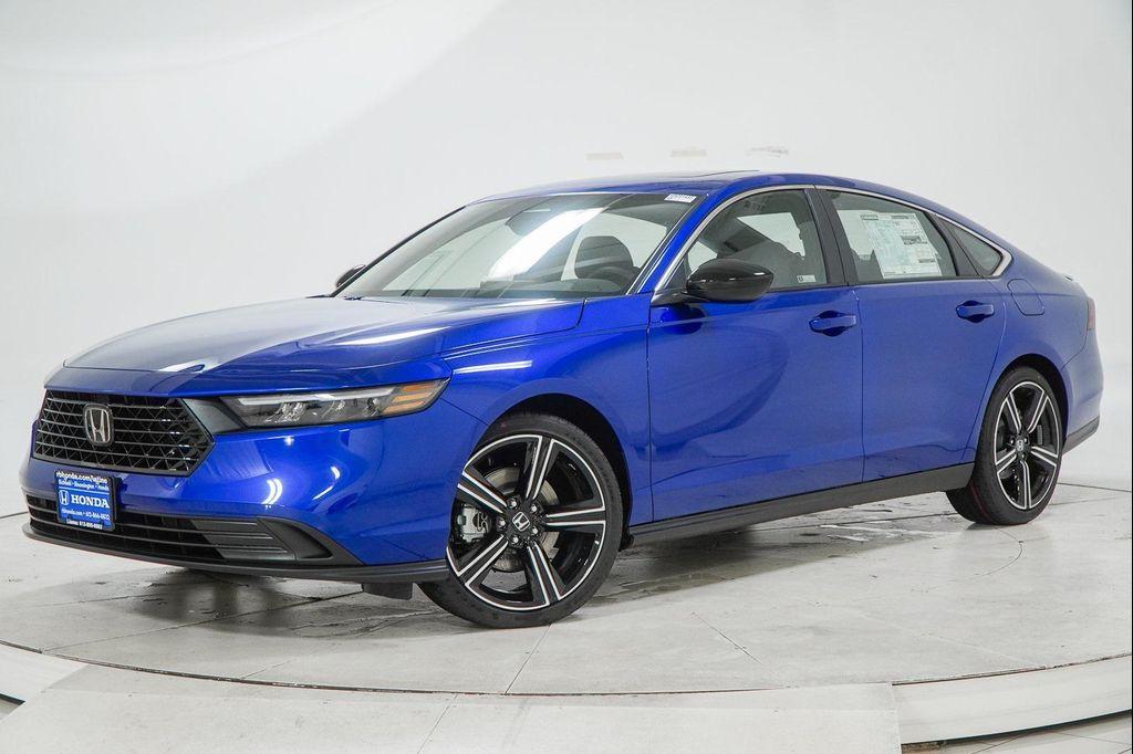 new 2025 Honda Accord Hybrid car, priced at $33,200