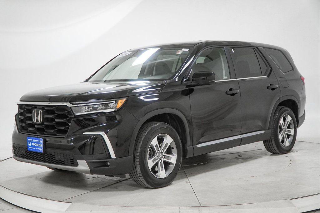 used 2024 Honda Pilot car, priced at $36,505