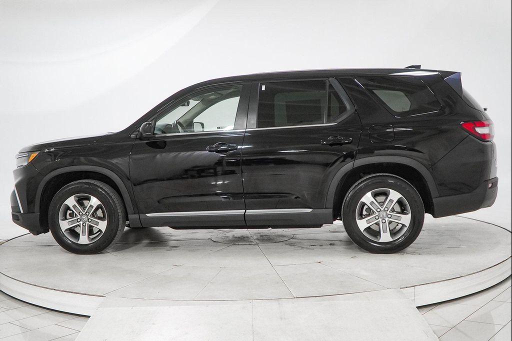 used 2024 Honda Pilot car, priced at $36,505