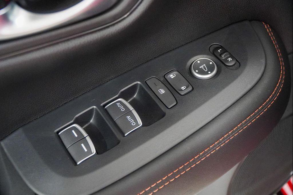 new 2027 Honda HR-V car, priced at $30,295