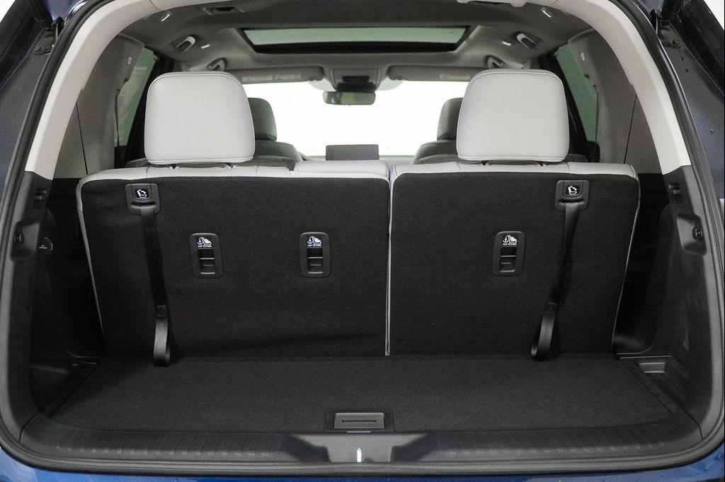 new 2025 Honda Pilot car, priced at $47,989