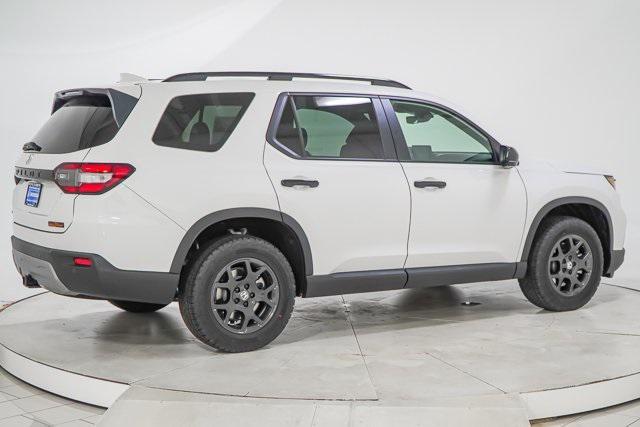 new 2025 Honda Pilot car, priced at $47,488