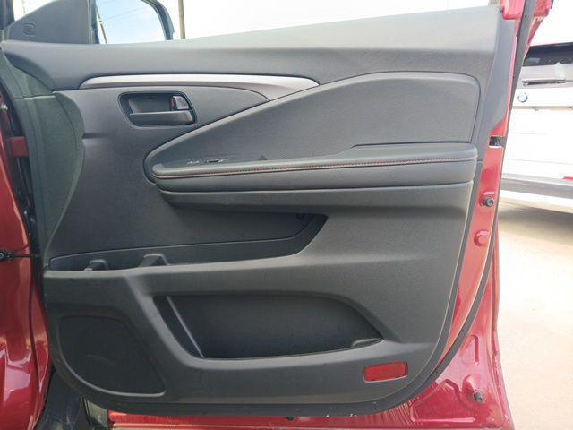 used 2022 Honda Passport car, priced at $29,490