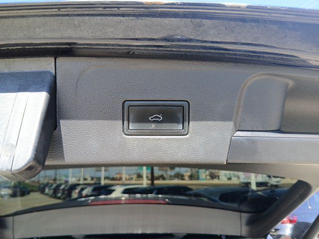 used 2021 Volkswagen Atlas car, priced at $19,890