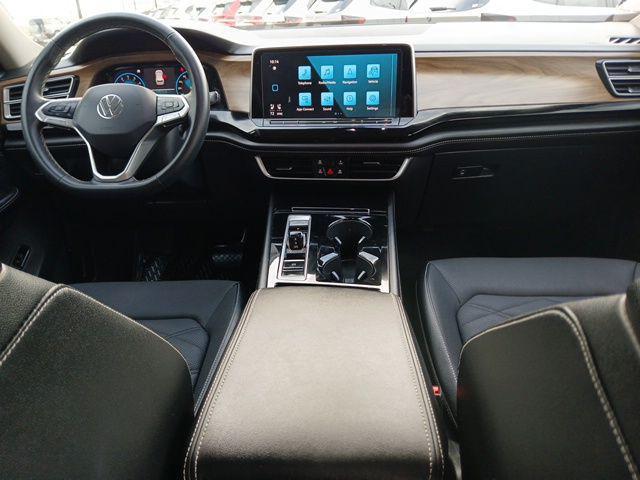 used 2024 Volkswagen Atlas car, priced at $32,280