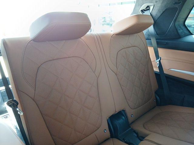 new 2026 BMW X7 car, priced at $101,200