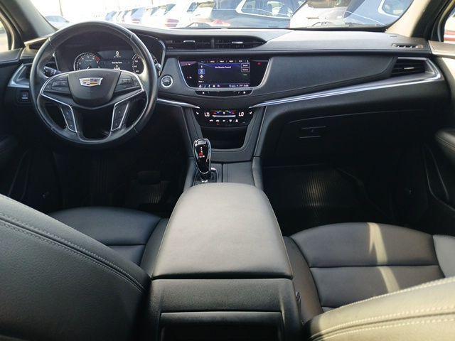 used 2023 Cadillac XT5 car, priced at $27,491
